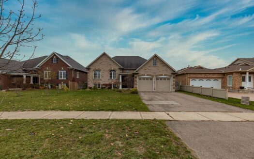 695 Line 2 Road, Niagara-on-the-Lake