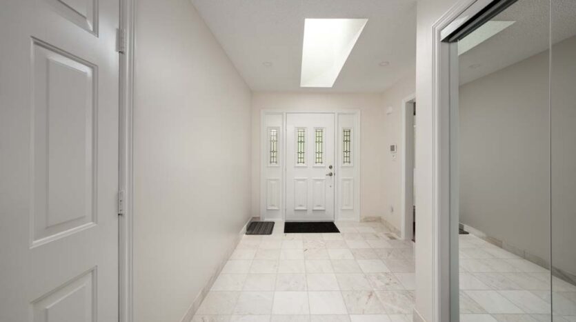 3933 Glenoaks Avenue, Niagara Falls