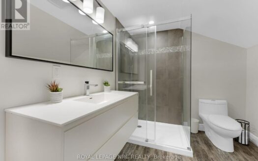 17 WINDSOR AVENUE, Fort Erie (Lakeshore)